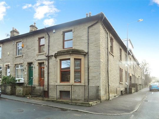 Harley Street, Rastrick, Brighouse - Photo 1