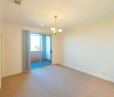 Your next home awaits - Photo 3