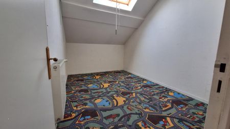 Location Appartement 5 pièces 108m² PLAISIR 78370 - Photo 2