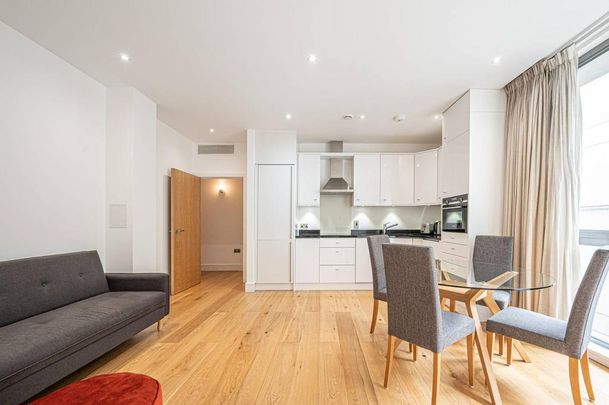 1 bedroom flat to rent - Photo 1