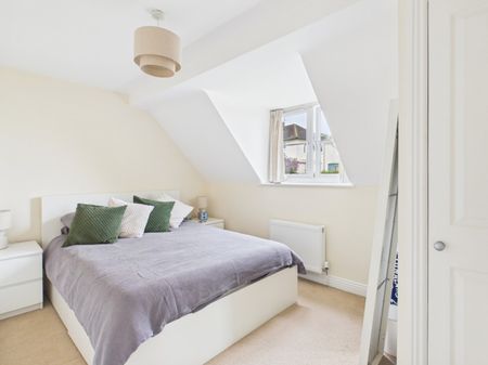 Glenrise, Station Road, Woodmancote, GL52 - Photo 5