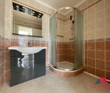 Location Appartement 3 pièces 74m² AUBAGNE 13400 - Photo 6