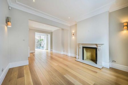 5 bedroom terraced house to rent - Photo 2