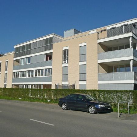 Living in the countryside near the city - Photo 1