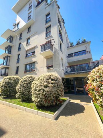 Duplex de 112 m² à Colombes - Photo 2