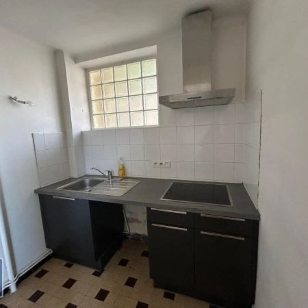 Appartement à louer 2 pièces 74m² - Photo 3