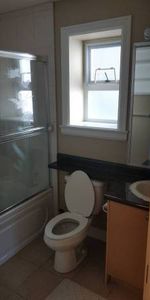 2Bedroom 1 Bath Basement for Rent $1800 - Photo 4