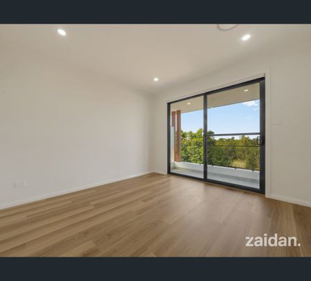 10 Renwick Street, Catherine Field, NSW 2557 - Photo 5
