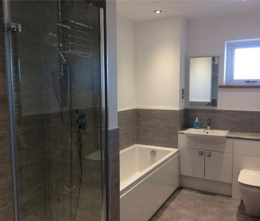 2 bedroom apartment to rent - Photo 6