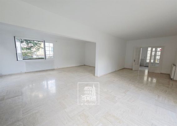 Tout savoir sur cette maison à Chambourcy - Photo 1