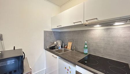 Appartement 1 pièces 27m2 REIMS 526 euros - Photo 4