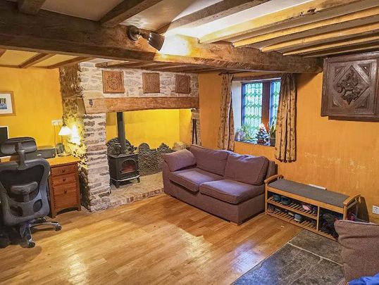 2 bedroom cottage to rent - Photo 1