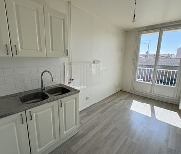 Location Appartement 4 pièces 79m² GERZAT 63360 - Photo 1