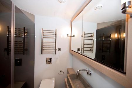 4 bedroom flat to rent - Photo 5