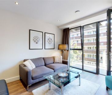 Back Church Lane, London, E1 1FL - Photo 2