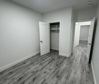 2 Bedroom, 1 Bath Basement Suite - Photo 4