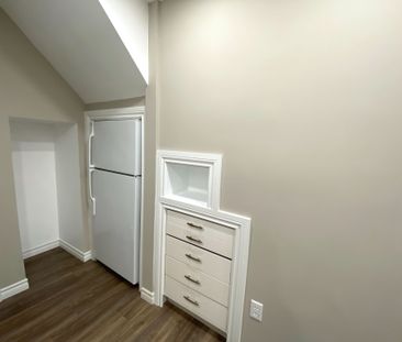 For Lease - 4640 Doug Wright Drive Unit# Bsmt, Burlington, Ontario - Photo 6