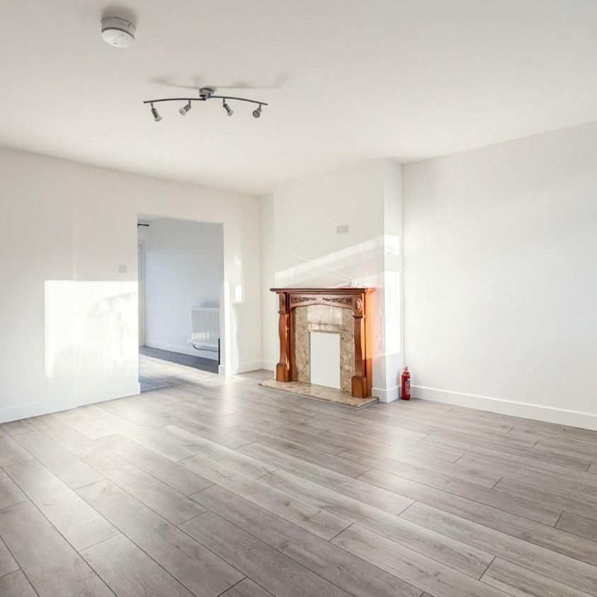 3 bedroom House To Let - Photo 1