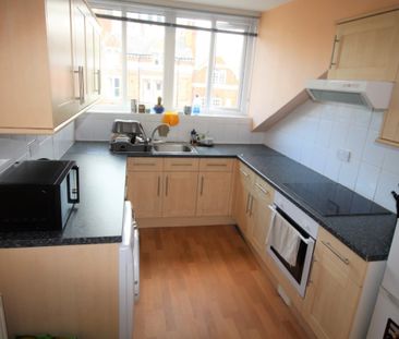 1 Bed Flat, Claremont Villas, LS2 - Photo 3