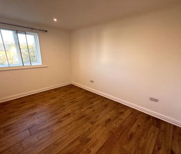 2 Bedroom Apartment To Let - Photo 6