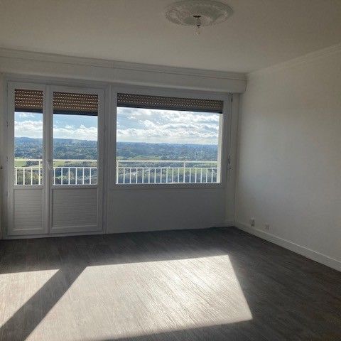 Location Appartement 3 pièces 72m² LISIEUX 14100 - Photo 1