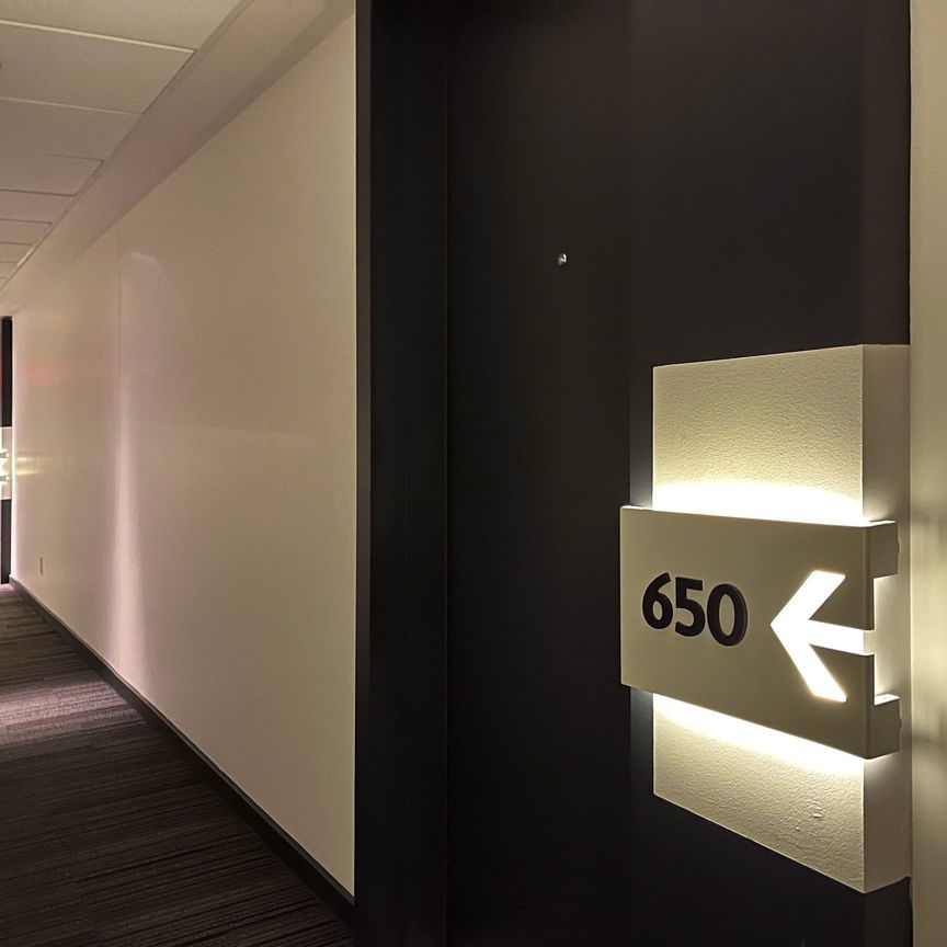 1414 Rue Chomedey Montréal (Ville-Marie), QC H3H - Photo 1