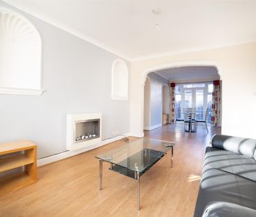 3 bed semi-detached house to rent in Coast Road, High Heaton, NE7 - Photo 6