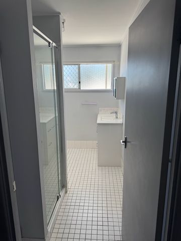 2/8-10 Ebert Parade, Lawnton QLD 4501 - Apartment For Rent | Domain - Photo 3