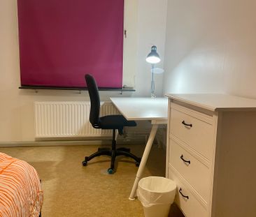 Lomvägen, Sollentuna - Photo 2