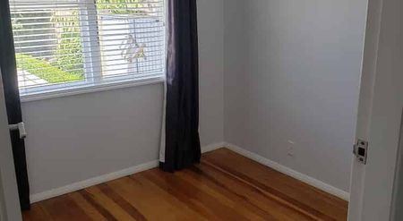 Beautiful 3 bedroom family home - Photo 3