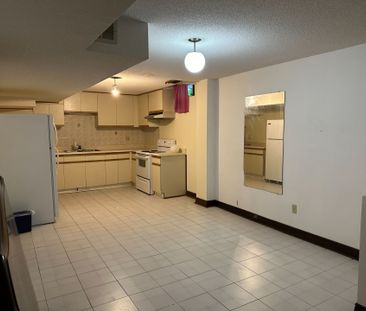 For Lease - 45 Granite Street, Vaughan, Ontario - Photo 3