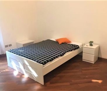 Via Piero Puccioni, Florence, Tuscany 50137 - Photo 1