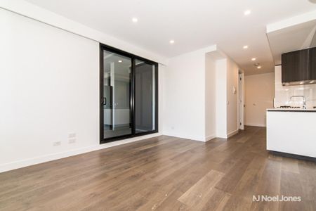 203/629 Canterbury Road, SURREY HILLS - Photo 4