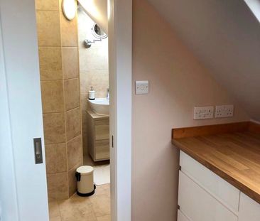 Studio Flat, Hendon Way, NW2 - Photo 3