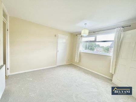 4 bedroom terraced house to rent - Photo 4