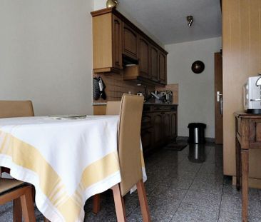 À louer - Bel appartement de 4 pièces avec 2 balcons à Veyrier - Photo 4