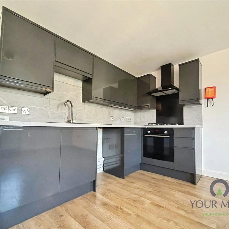 2 bedroom flat to rent - Photo 1