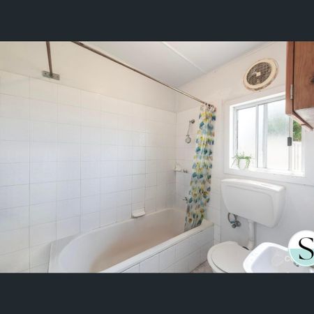 1/2 Boyd Street, Swansea, NSW 2281 - Photo 3