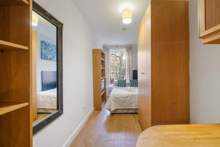 Flat 21 Cartwright Gardens, Bloomsbury WC1H 9EH - Photo 2