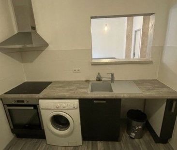 Appartement À Louer 2 Pièces , 50 M² - Photo 4