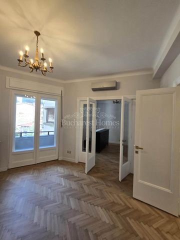 Little Paris Restored Art Deco, Two Bedrooms, Piata Romana - Photo 2