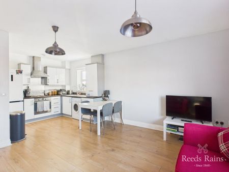 2 bedroom apartment to rent - Photo 5