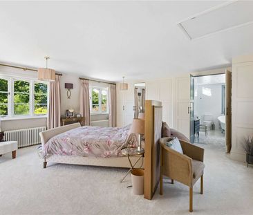 A beautifully presented character home with versatile accommodation... - Photo 4