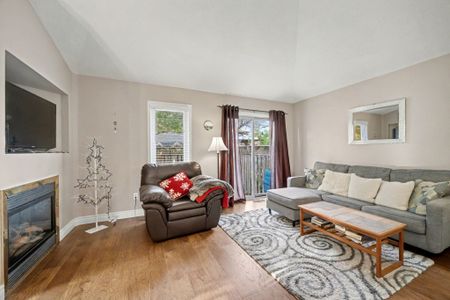 For Lease - 17 James Young Drive, Halton Hills, Ontario - Photo 2