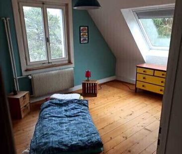 APPARTEMENT 31/2 PIÈCES MANSARDÉ À WINTERTHOUR - VILLE, MEUBLÉ, TEM... - Photo 2