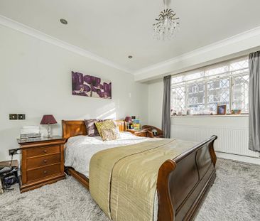 3 bedroom semi-detached house to rent - Photo 4