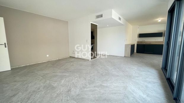 Location Appartement 3 pièces 92m² PERPIGNAN 66000 - Photo 1