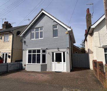 3 bedroom detached house to rent - Photo 6