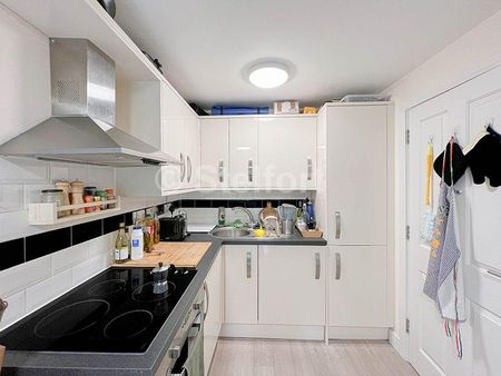 1 bedroom flat to rent - Photo 4