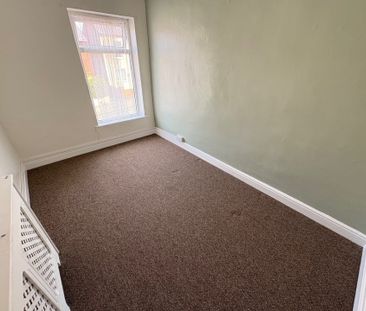 HolbrookStreet, HEANOR - Photo 2